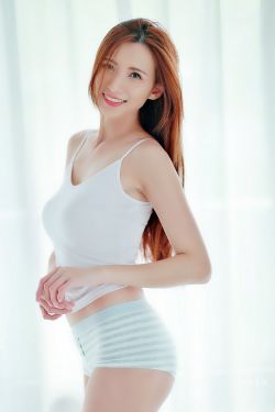 美丽小蜜桃-